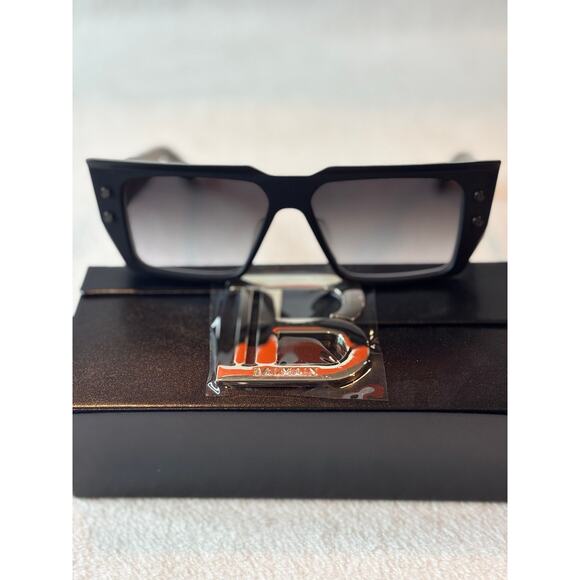 Brand New Balmain Sunglasses- B-VI BPS-128E-54/BLK-BLK /CAT3 Size 54-15-145